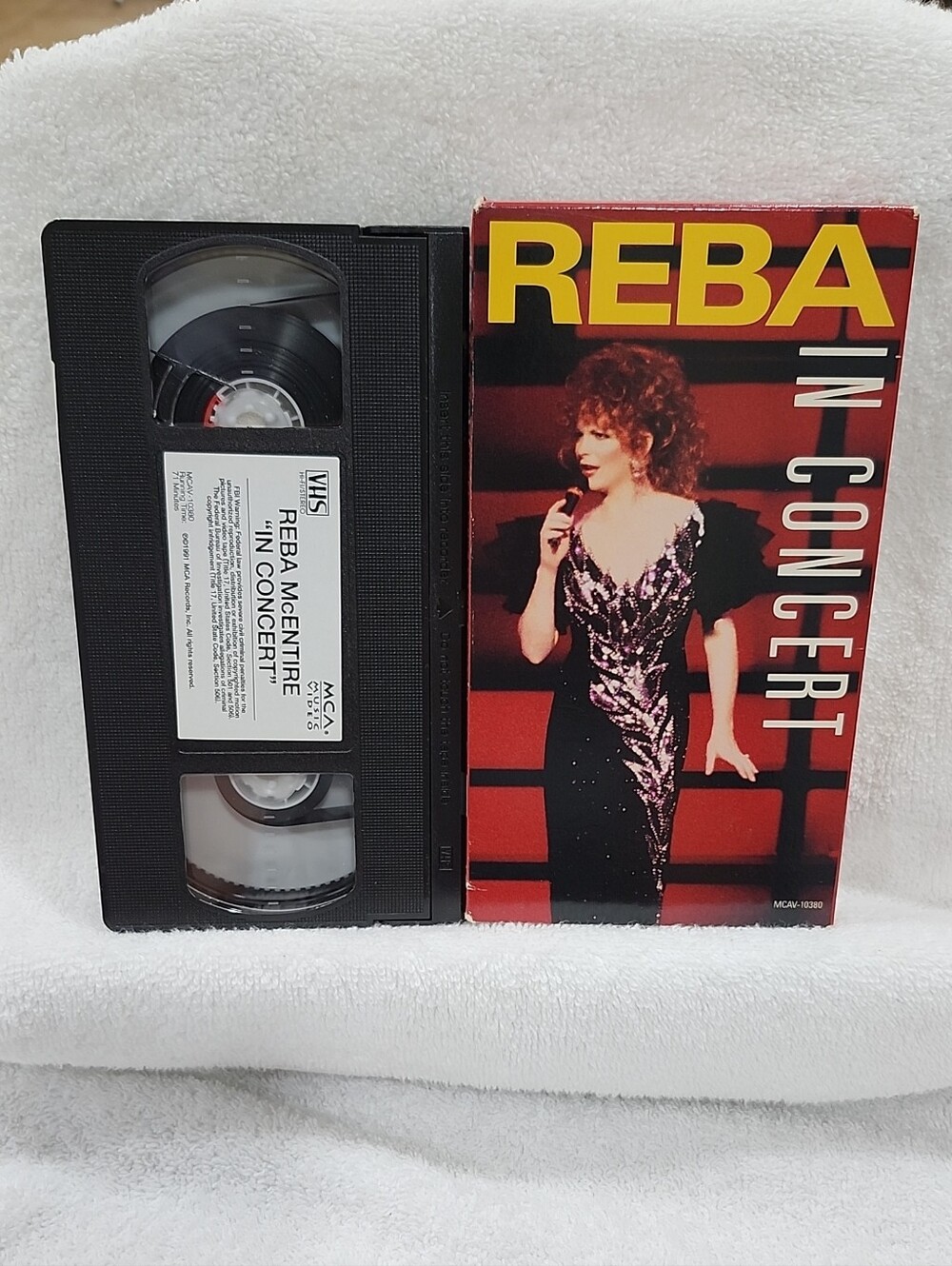 1991 "REBA IN CONCERT" VHS TAPE